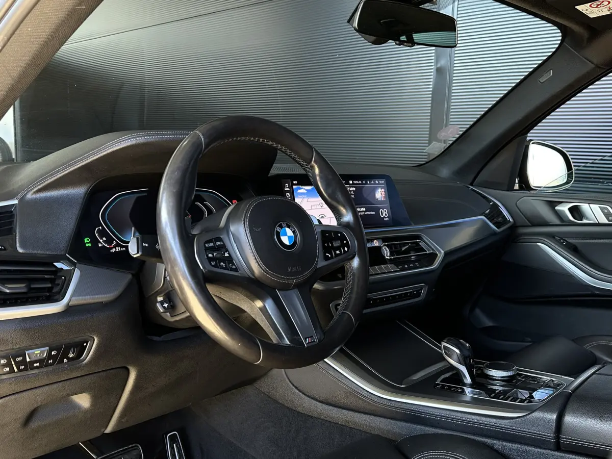 45e M-SPORT | Carbon | 20" | Leer | 360 Cam | HUD | Trekhaak |