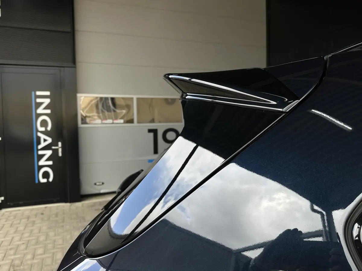 45e M-SPORT | Carbon | 20" | Leer | 360 Cam | HUD | Trekhaak |
