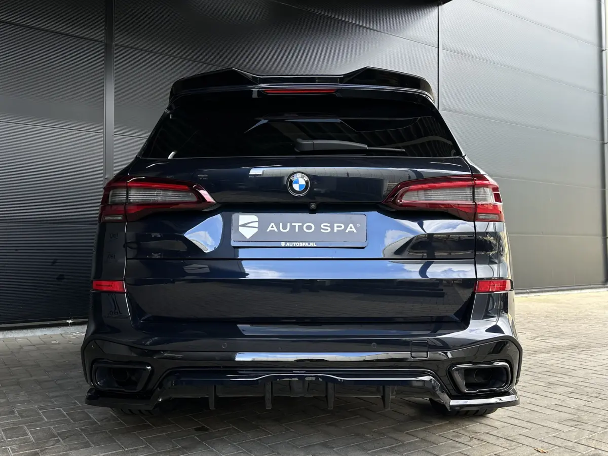 45e M-SPORT | Carbon | 20" | Leer | 360 Cam | HUD | Trekhaak |