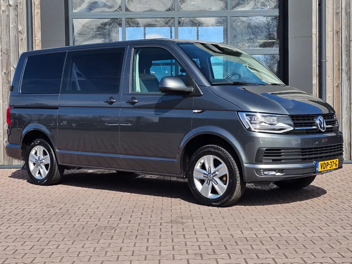 2.0 TDI 150PK DSG Dubbele cabine L1H1 Highline | LED | Trekhaak | Cruise | LMV | Camera | PDC |