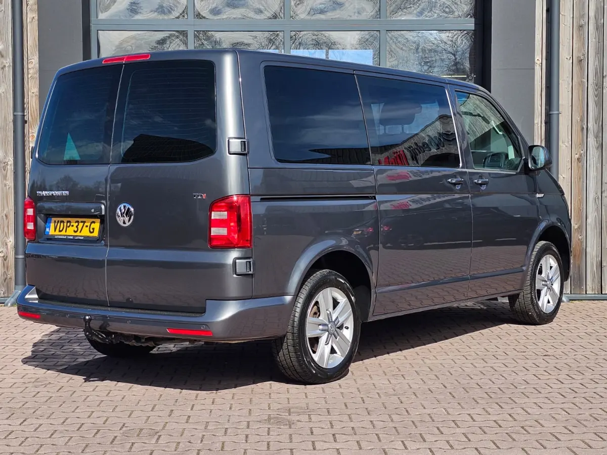 2.0 TDI 150PK DSG Dubbele cabine L1H1 Highline | LED | Trekhaak | Cruise | LMV | Camera | PDC |