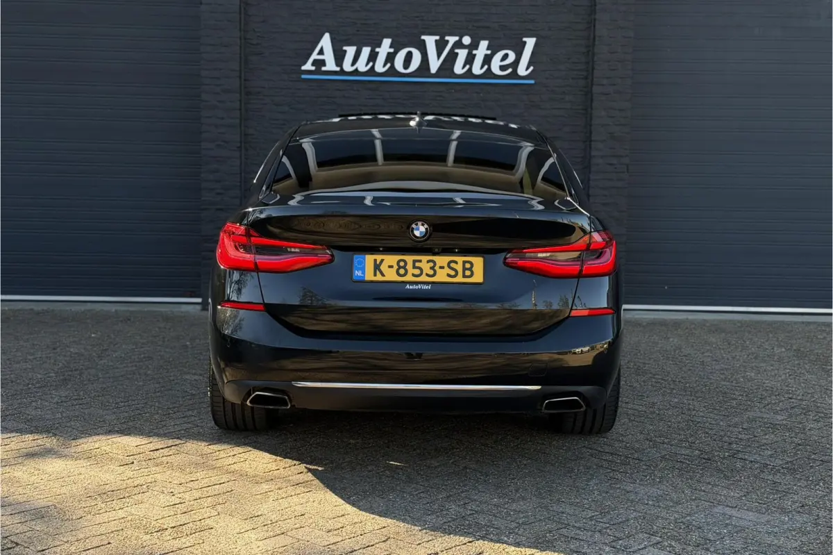 640i xDrive Luxury Line | Panodak | Comfortleder | Camera | LED | Navi Prof.