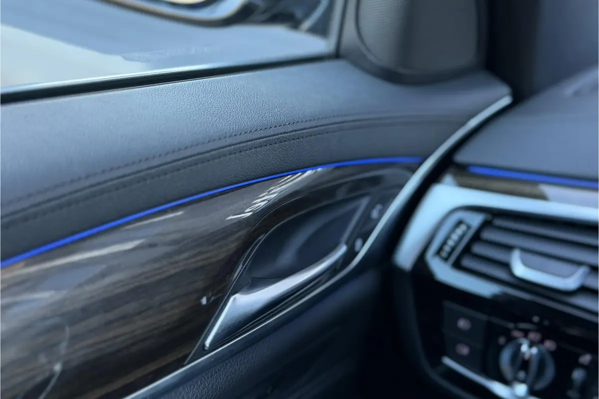 640i xDrive Luxury Line | Panodak | Comfortleder | Camera | LED | Navi Prof.