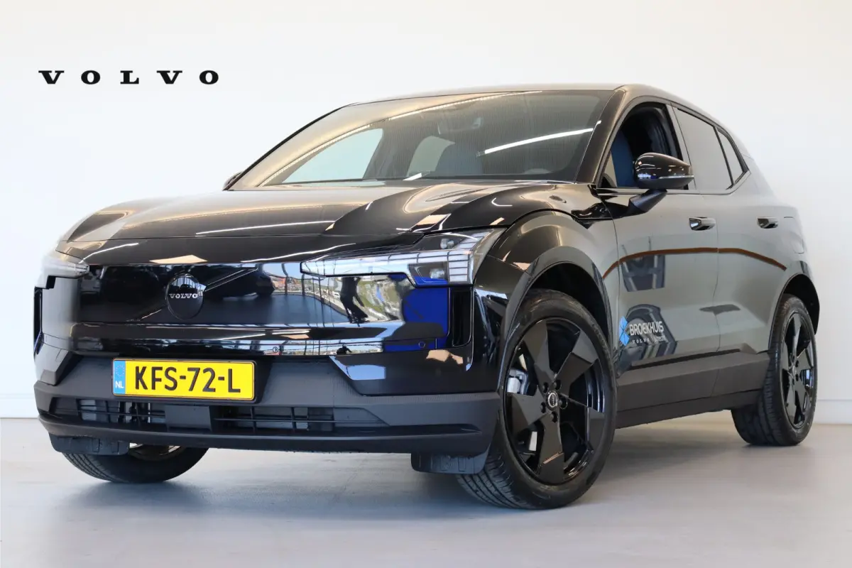 Single 272PK Europa Plus 51kWh Black Edition | Power Seats | Climate Pack | 19" | Warmtepomp