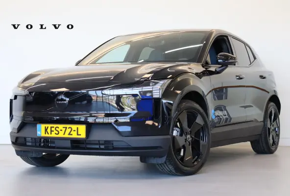 Black Edition P5 272PK Europa Plus 51kWh Black Edition | Power Seats | Climate Pack | 19" | Warmtepomp