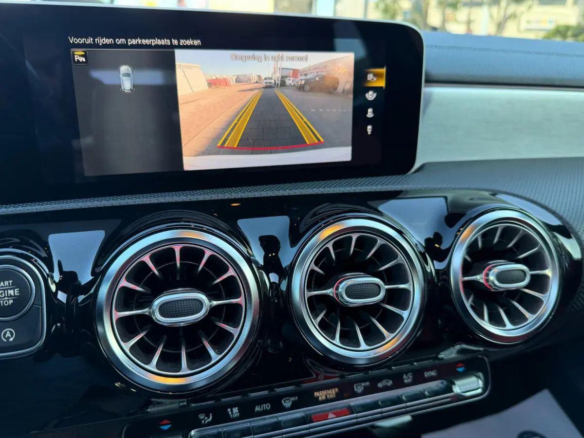 A200 Premium AMG PAKKET l SFEERVERL. l PANO l TREKHAAK