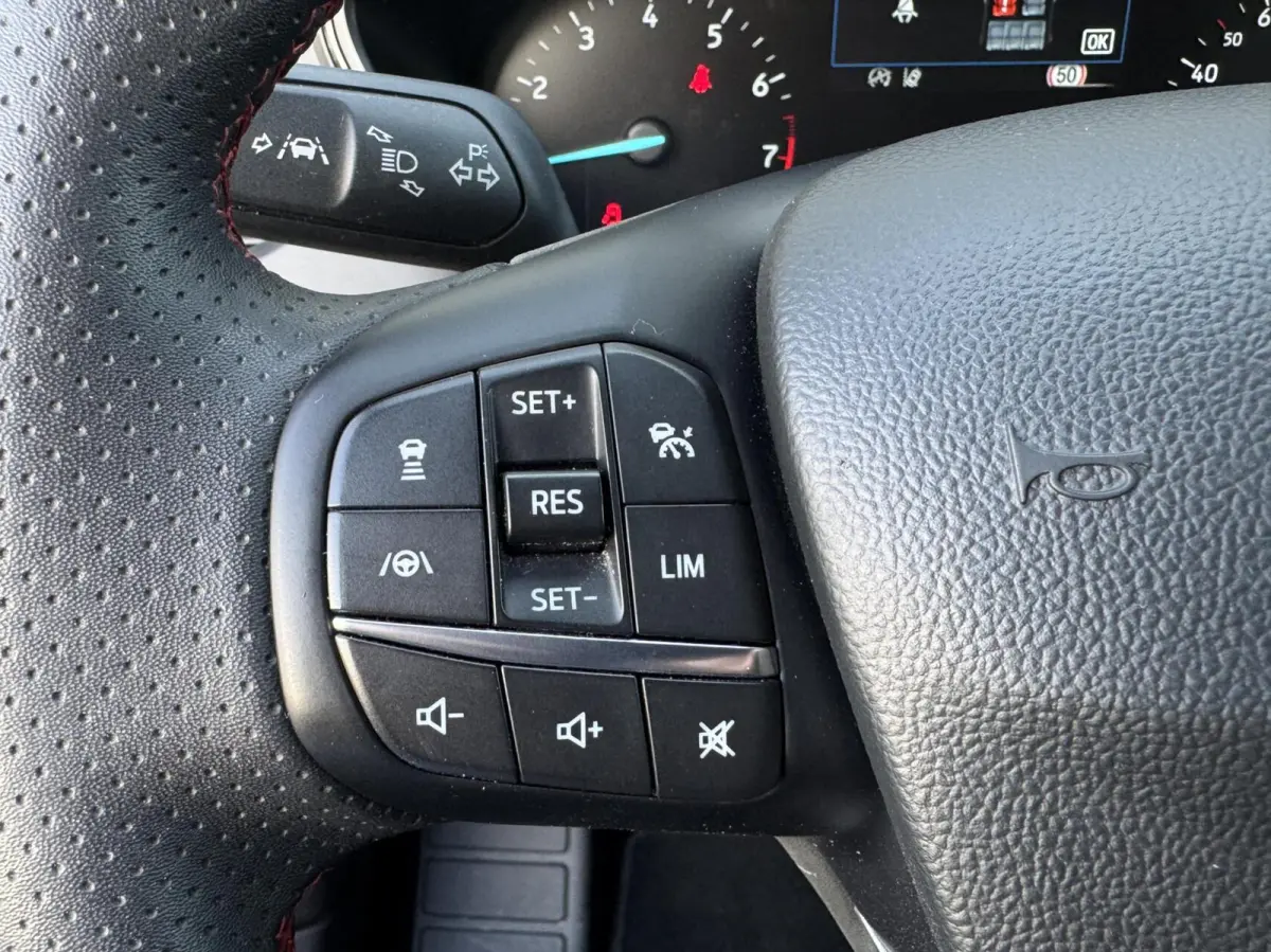 1.0 EcoBoost Hybrid ST Line X|ACC|Winterpack|Camera|Stoel+Stuur verwarming|Carplay||Automaat|