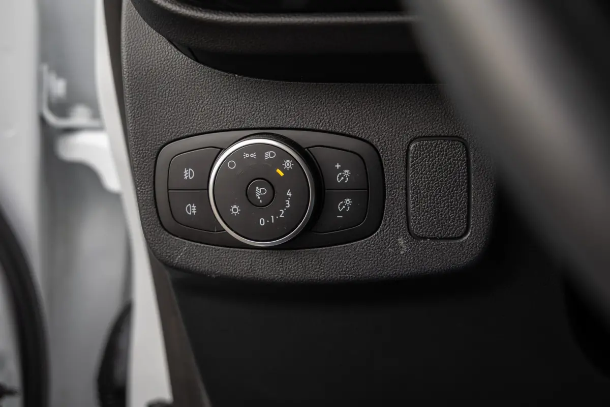1.0 EcoBoost Titanium | Dealer o.h. | Trekhaak | LED verlichting | Cruise control
