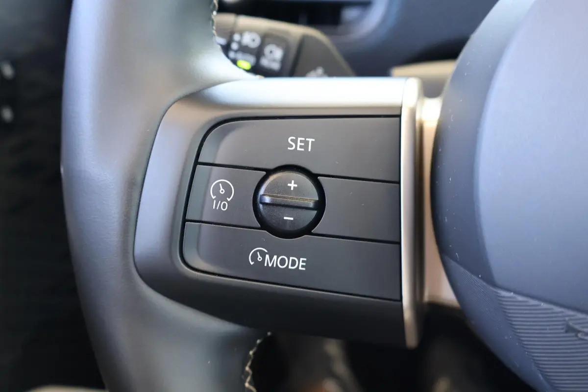 C | Pakket M | Head-Up Display | Stoel- en Stuurverwarming | Achteruitrijcamera