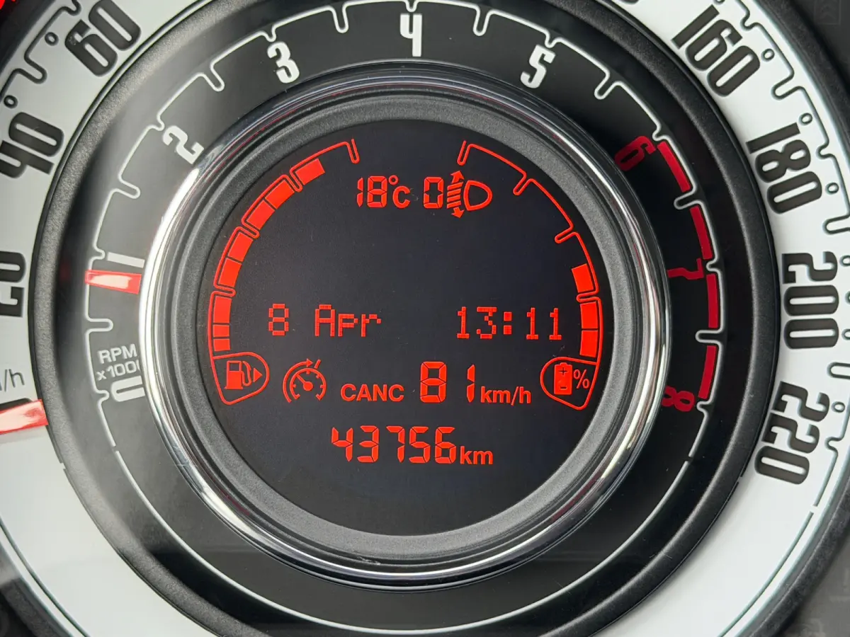 1.0 Hybrid Dolcevita Cabriolet