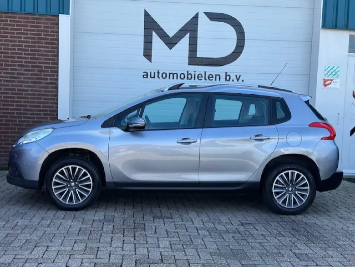 1.2 Blue Lion -Nieuwe DB riem-Dealer onderH-NAP