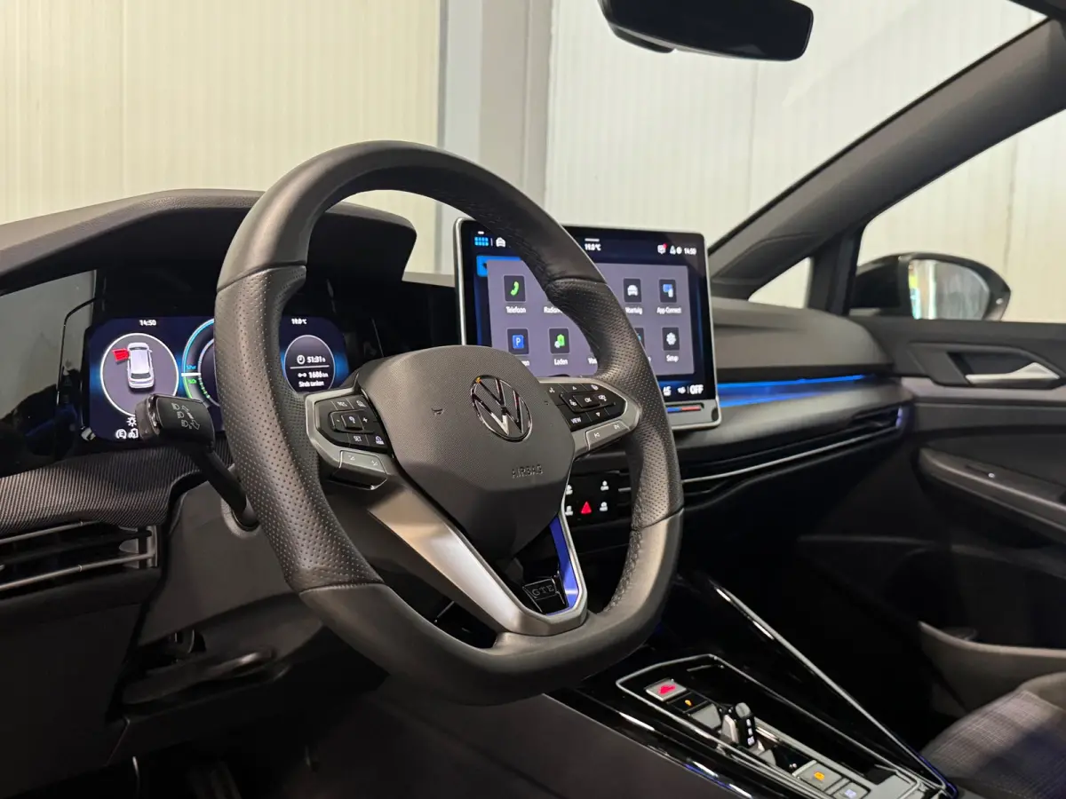 1.5 eHybrid GTE | HUD | PANO | NARDO GREY | CAMERA | AMBIANCE