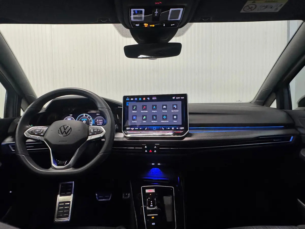 1.5 eHybrid GTE | HUD | PANO | NARDO GREY | CAMERA | AMBIANCE