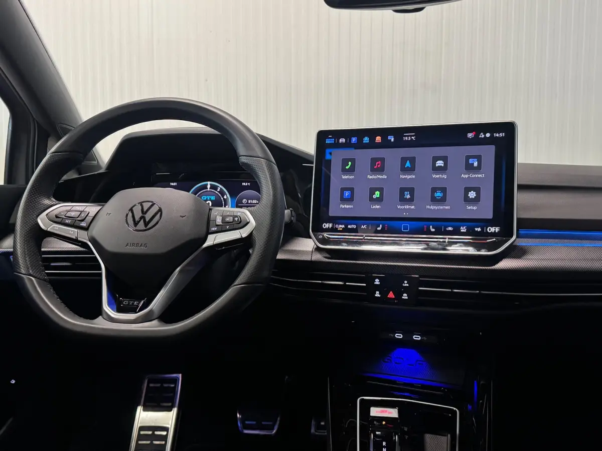1.5 eHybrid GTE | HUD | PANO | NARDO GREY | CAMERA | AMBIANCE