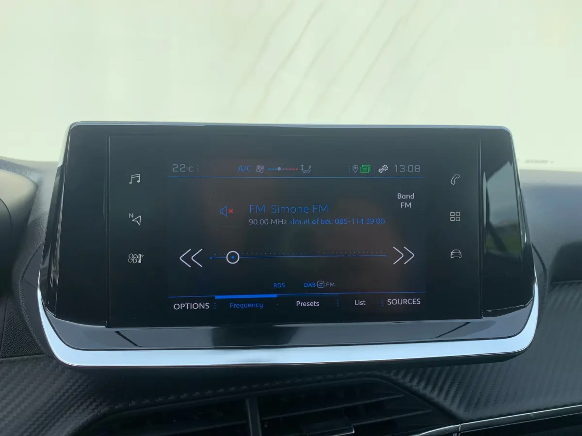 1.2 PureTech Active AppleCarplay/ Android Auto | Cruise Control | Clima | DAB | Navi | Trekhaak |