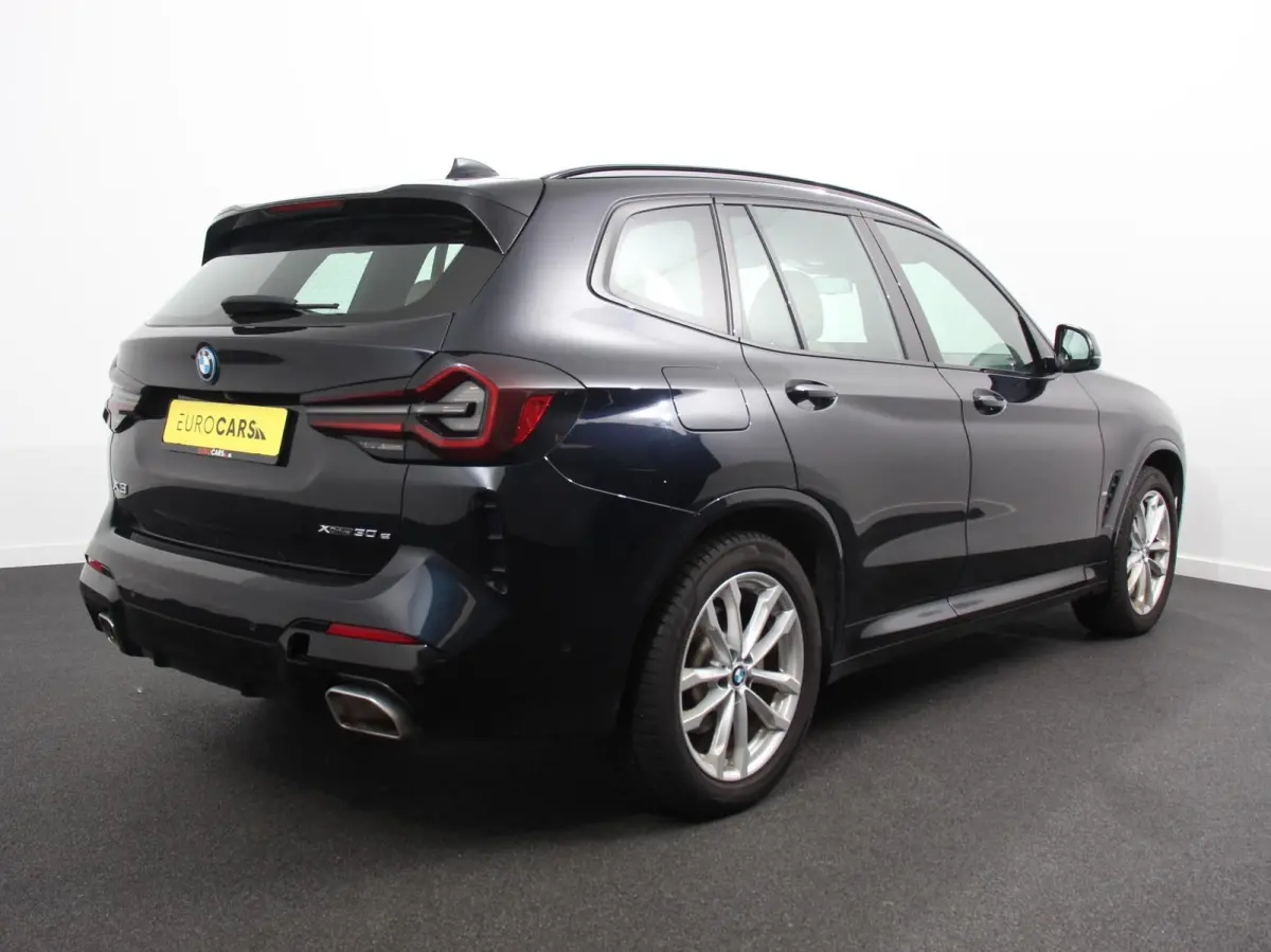 xDrive30e PHEV M Sport Demo auto ! Panorama dak Navigatie Climate Control Lichtmetalen Velgen