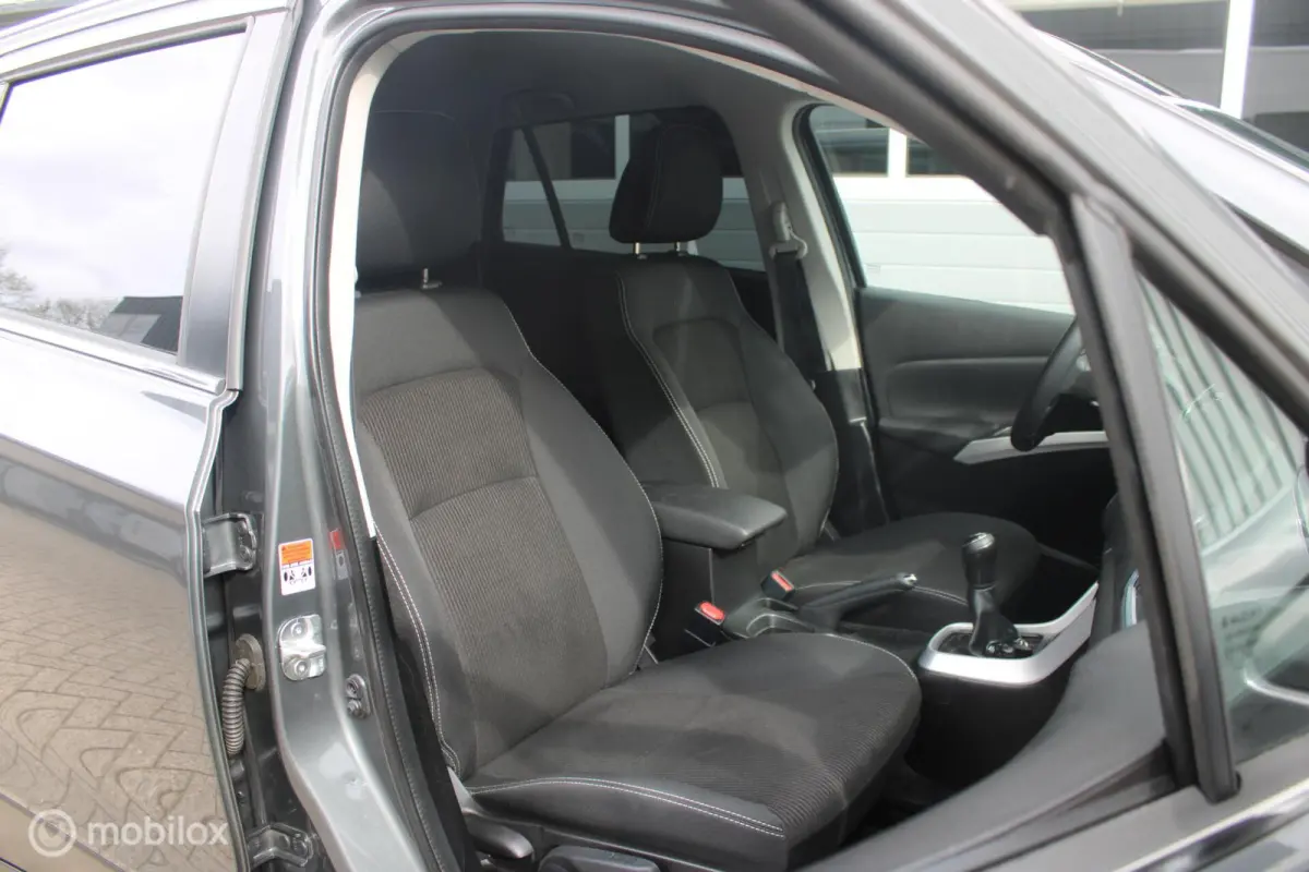 1.0 Boosterjet Select 1e Eigenaar | Boekjes | Navigatie.