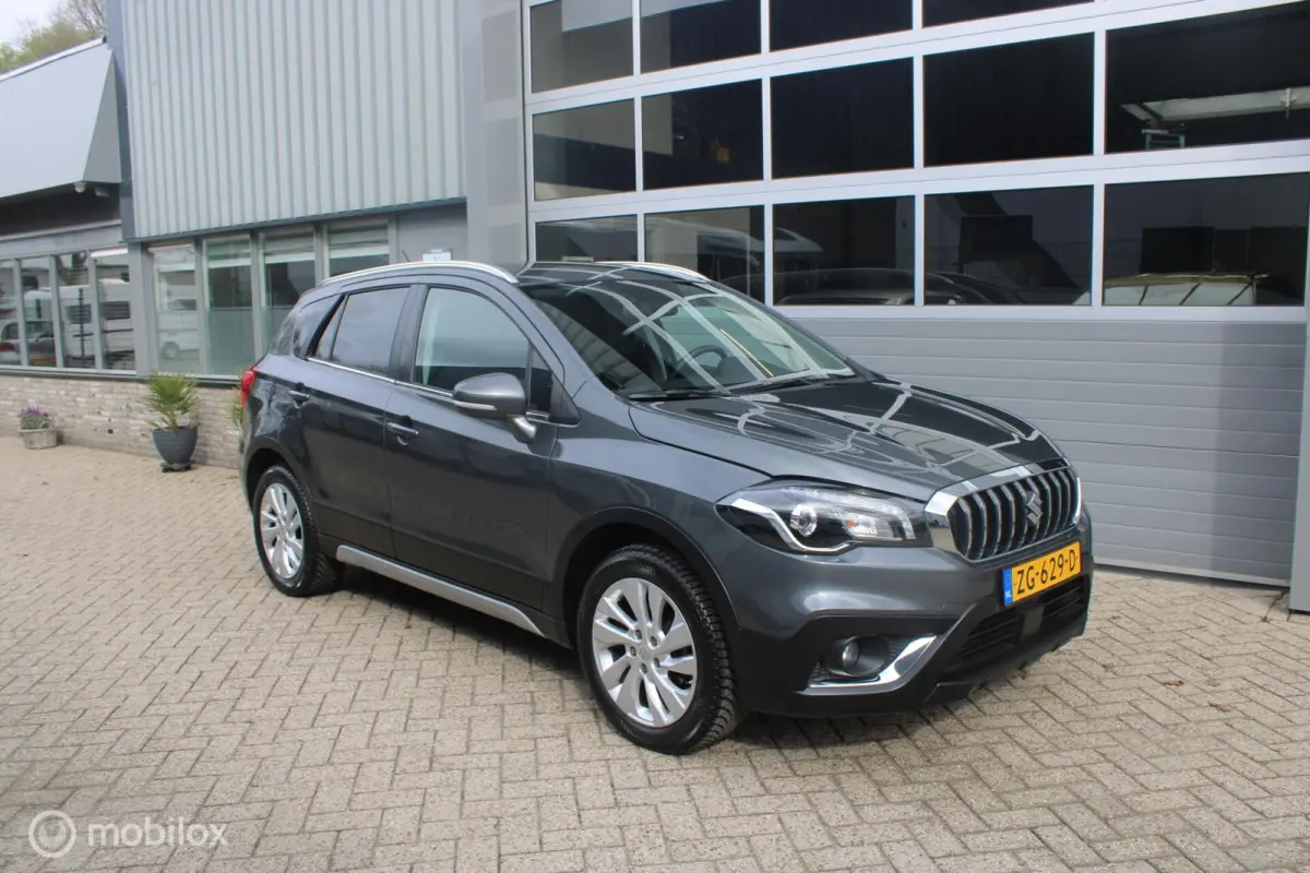1.0 Boosterjet Select 1e Eigenaar | Boekjes | Navigatie.