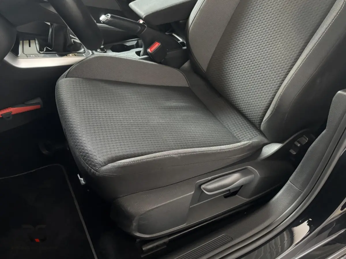 1.0 TSI 95 pk Life Buss | Navi | Camera | PDC | ACC | Stoelverw | Virtual | LED | DAB | CarPlay | Org NL|