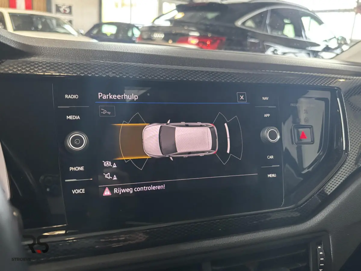 1.0 TSI 95 pk Life Buss | Navi | Camera | PDC | ACC | Stoelverw | Virtual | LED | DAB | CarPlay | Org NL|