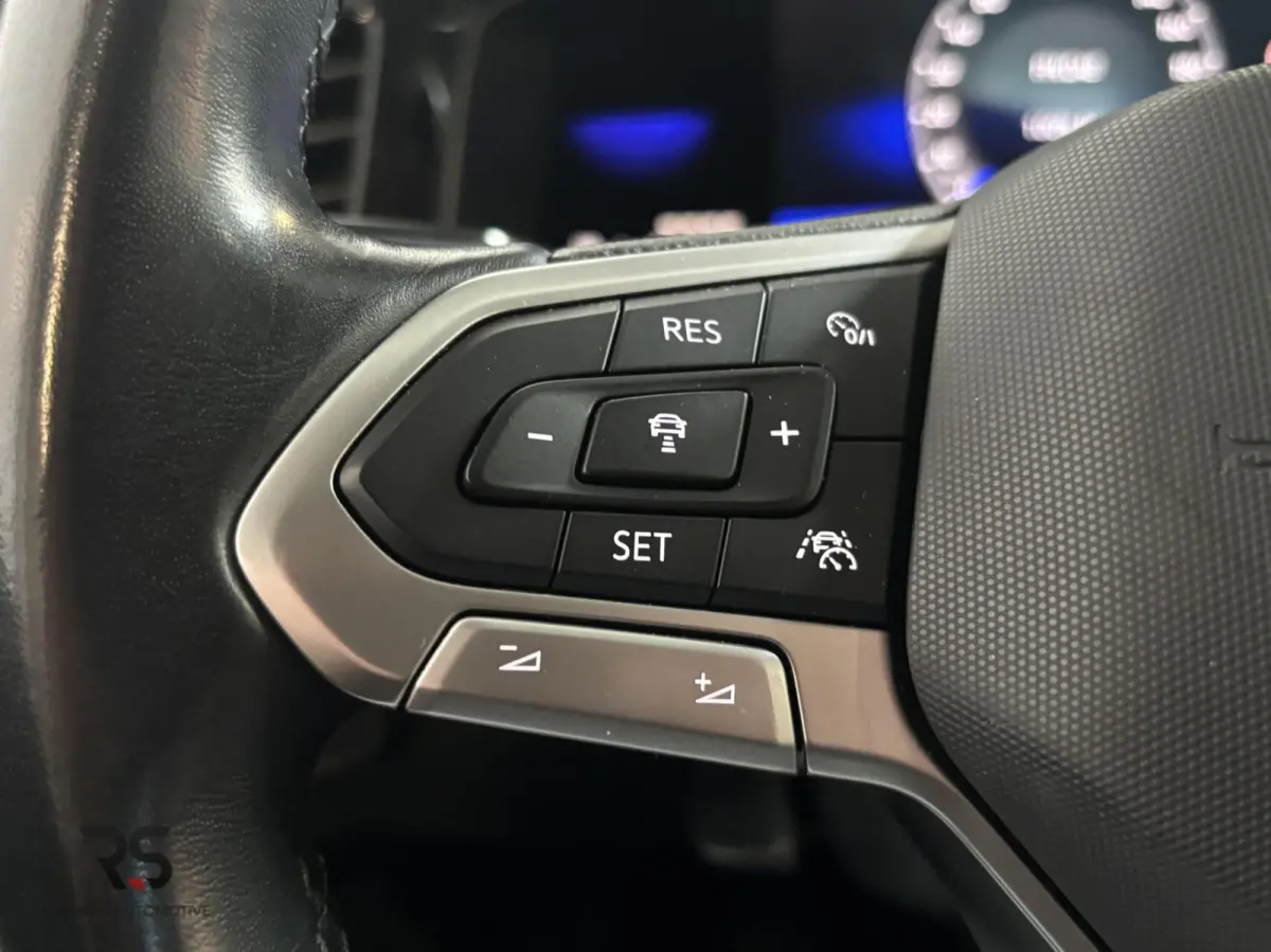 1.0 TSI 95 pk Life Buss | Navi | Camera | PDC | ACC | Stoelverw | Virtual | LED | DAB | CarPlay | Org NL|