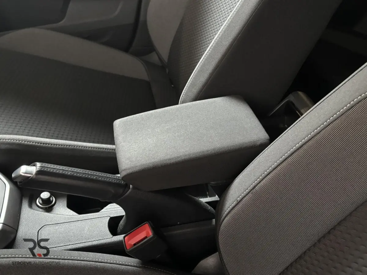 1.0 TSI 95 pk Life Buss | Navi | Camera | PDC | ACC | Stoelverw | Virtual | LED | DAB | CarPlay | Org NL|