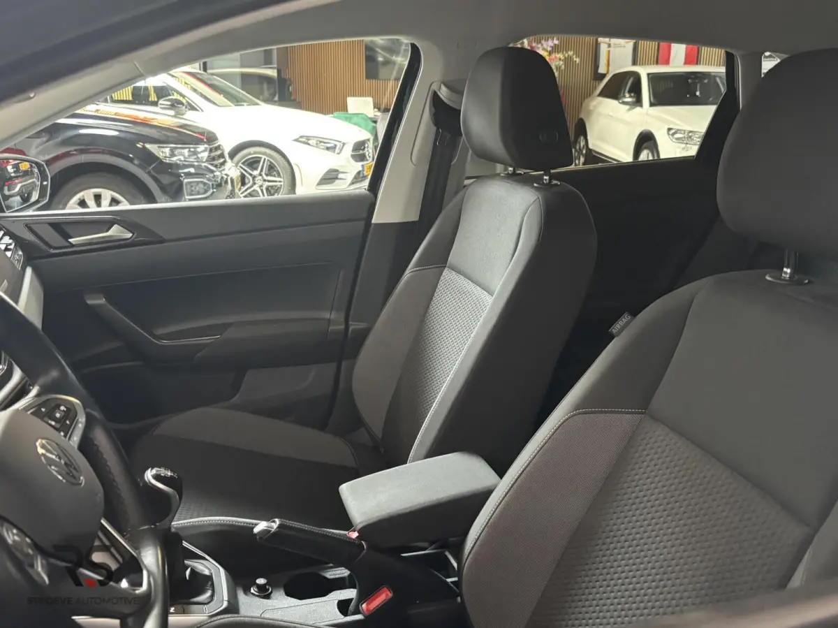 1.0 TSI 95 pk Life Buss | Navi | Camera | PDC | ACC | Stoelverw | Virtual | LED | DAB | CarPlay | Org NL|