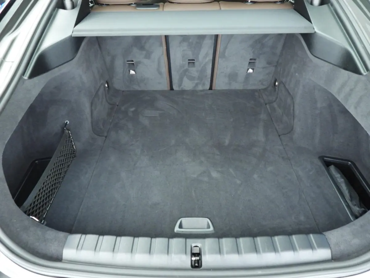 Gran Coupe eDrive40 | M-Sportpakket | LED | Leder | Navigatie | Sportstoelen | Stoelverwarming | DAB | Harman-kardon sound | Alu 18 inch