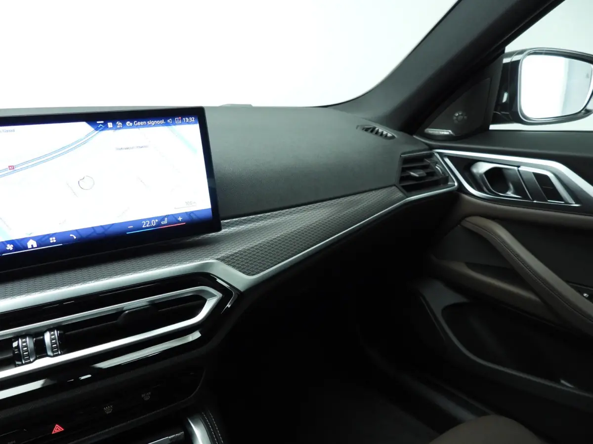 Gran Coupe eDrive40 | M-Sportpakket | LED | Leder | Navigatie | Sportstoelen | Stoelverwarming | DAB | Harman-kardon sound | Alu 18 inch