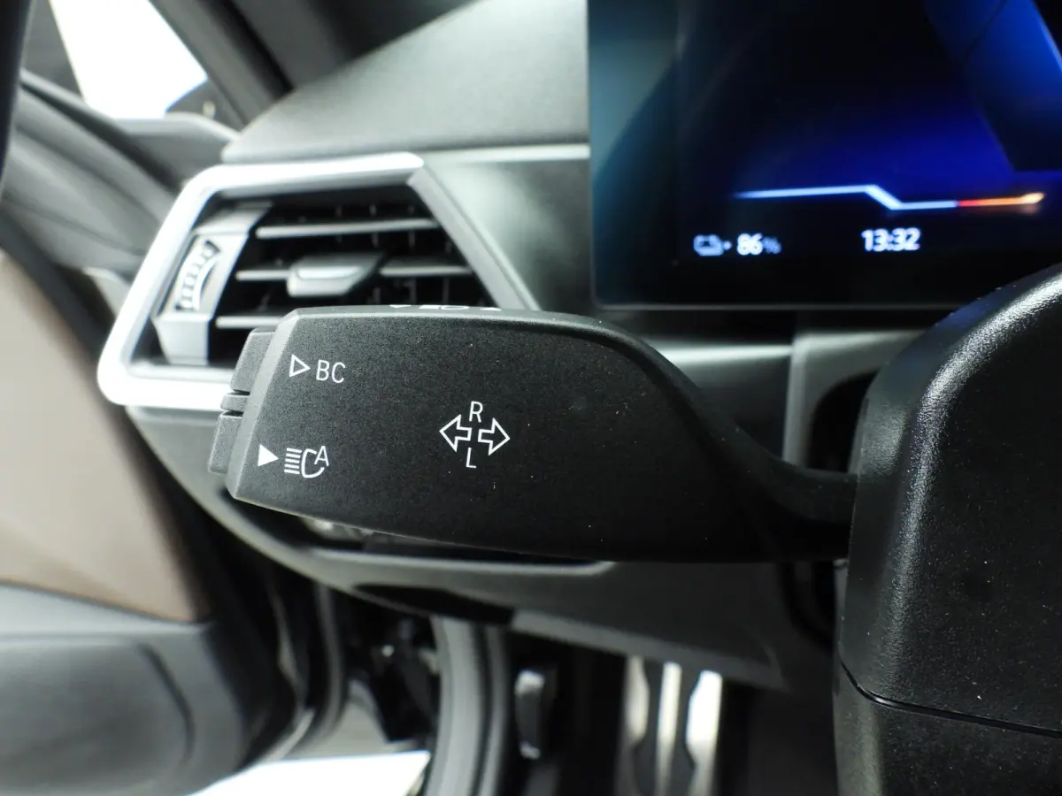 Gran Coupe eDrive40 | M-Sportpakket | LED | Leder | Navigatie | Sportstoelen | Stoelverwarming | DAB | Harman-kardon sound | Alu 18 inch