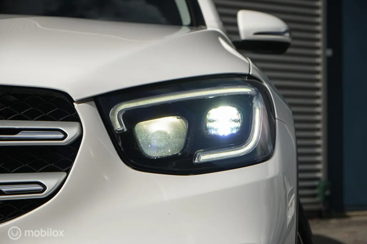 4MATIC Business Solution | Massage | Stoelverw. | Trekhaak | Camera | Elec stoelen | CarPlay |