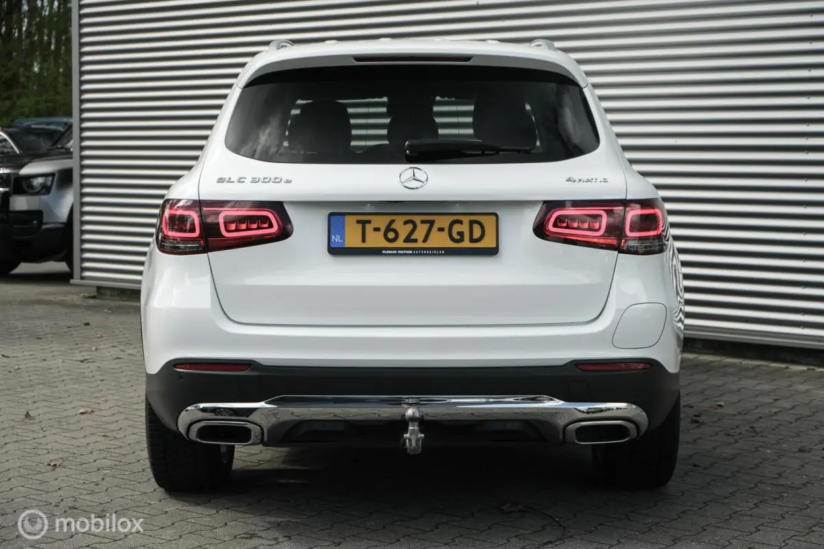 4MATIC Business Solution | Massage | Stoelverw. | Trekhaak | Camera | Elec stoelen | CarPlay |