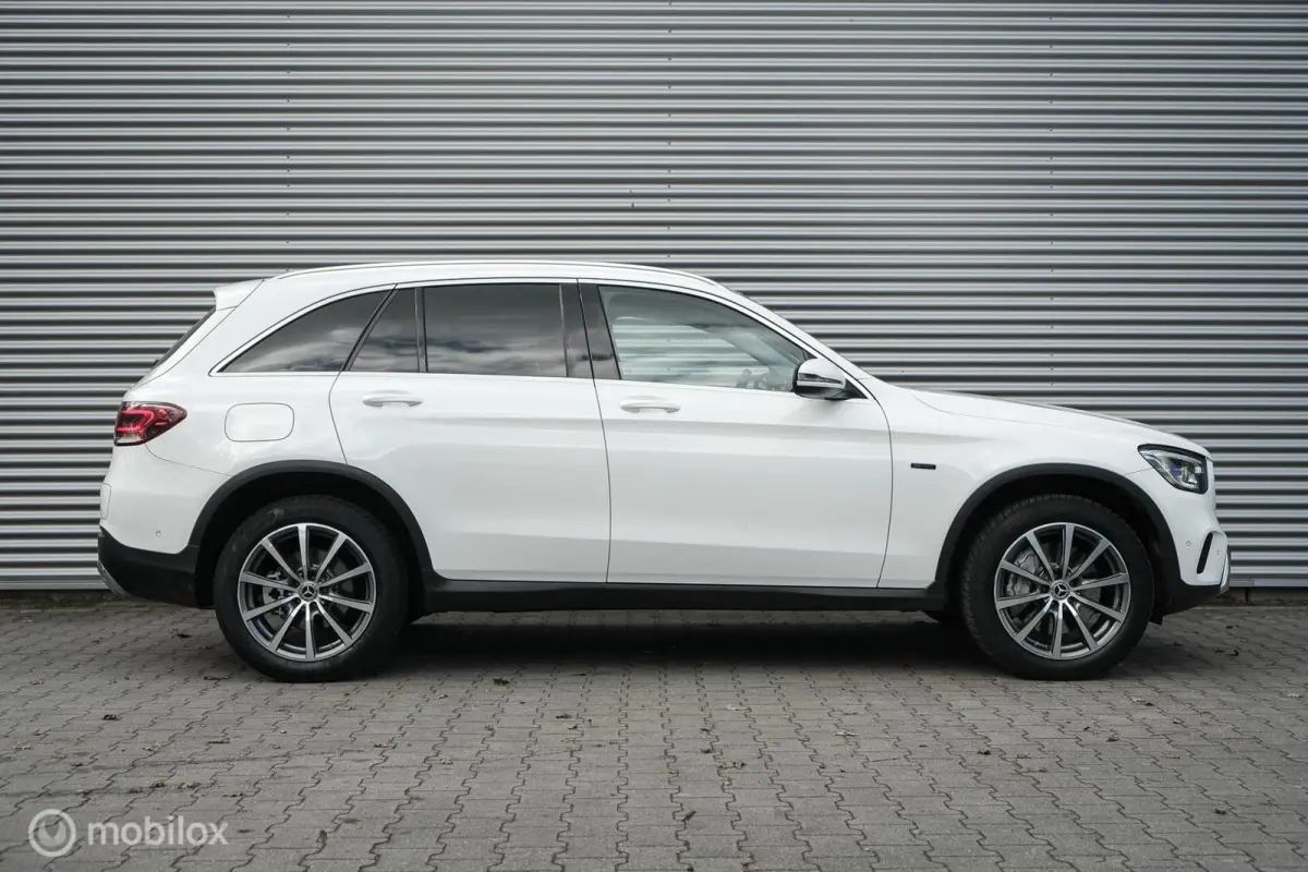 4MATIC Business Solution | Massage | Stoelverw. | Trekhaak | Camera | Elec stoelen | CarPlay |