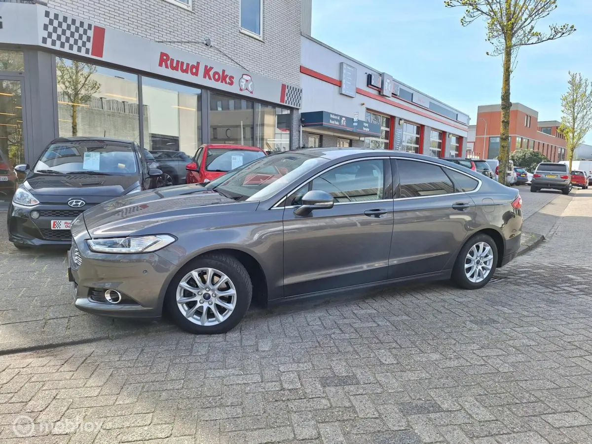 1.5 TDCi TITANIUM LEASE EDITION