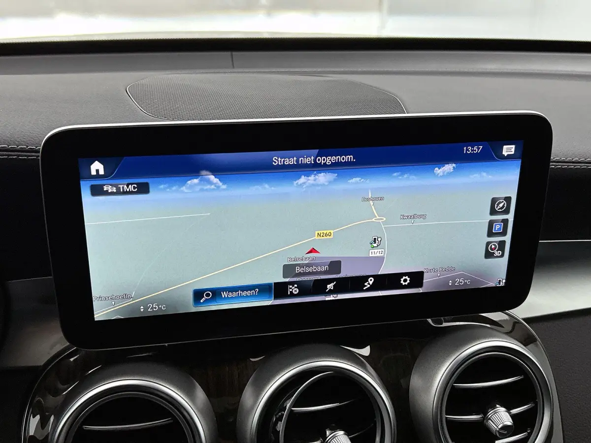4MATIC Premium Plus 320 PK | Automaat | Elektrische Trekhaak | Elektrisch Panorama Dak | Elektrische stoelverstelling met geheugen | Stoelverwarming | 360 Camera | Navigatie | Elektrische Ac