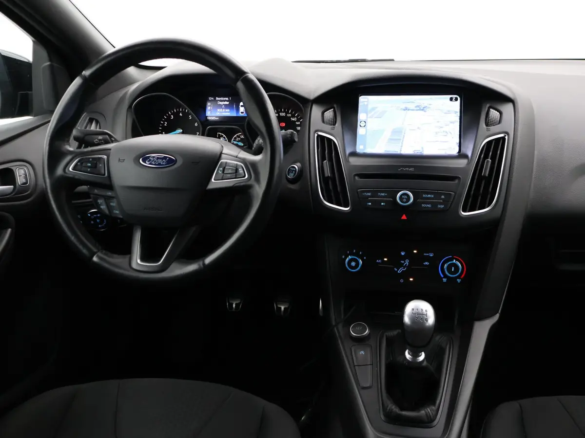 1.5 ECOBOOST 182 PK ST-LINE + SONY AUDIO | APPLE CARPLAY | PRIVACY | CRUISE