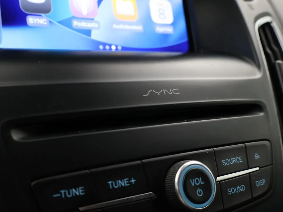 1.5 ECOBOOST 182 PK ST-LINE + SONY AUDIO | APPLE CARPLAY | PRIVACY | CRUISE
