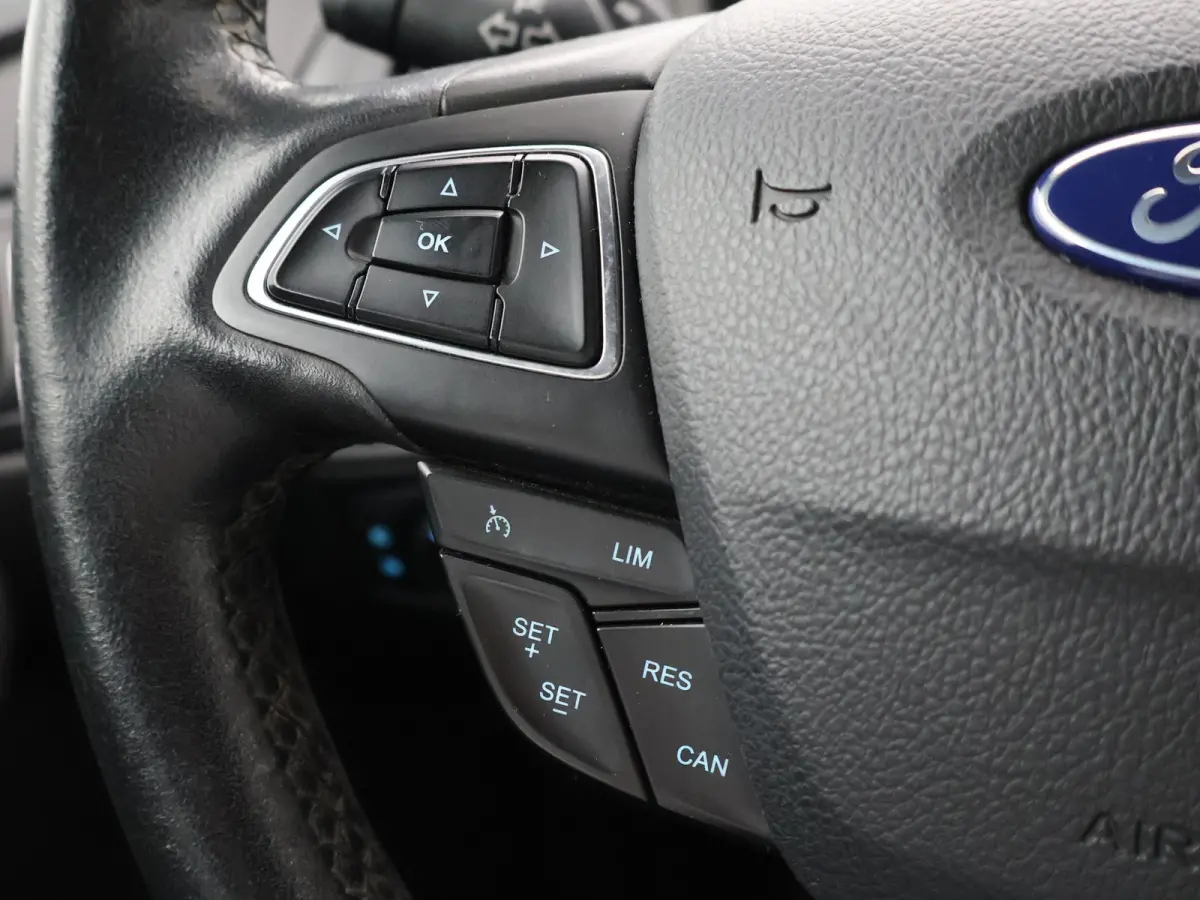 1.5 ECOBOOST 182 PK ST-LINE + SONY AUDIO | APPLE CARPLAY | PRIVACY | CRUISE