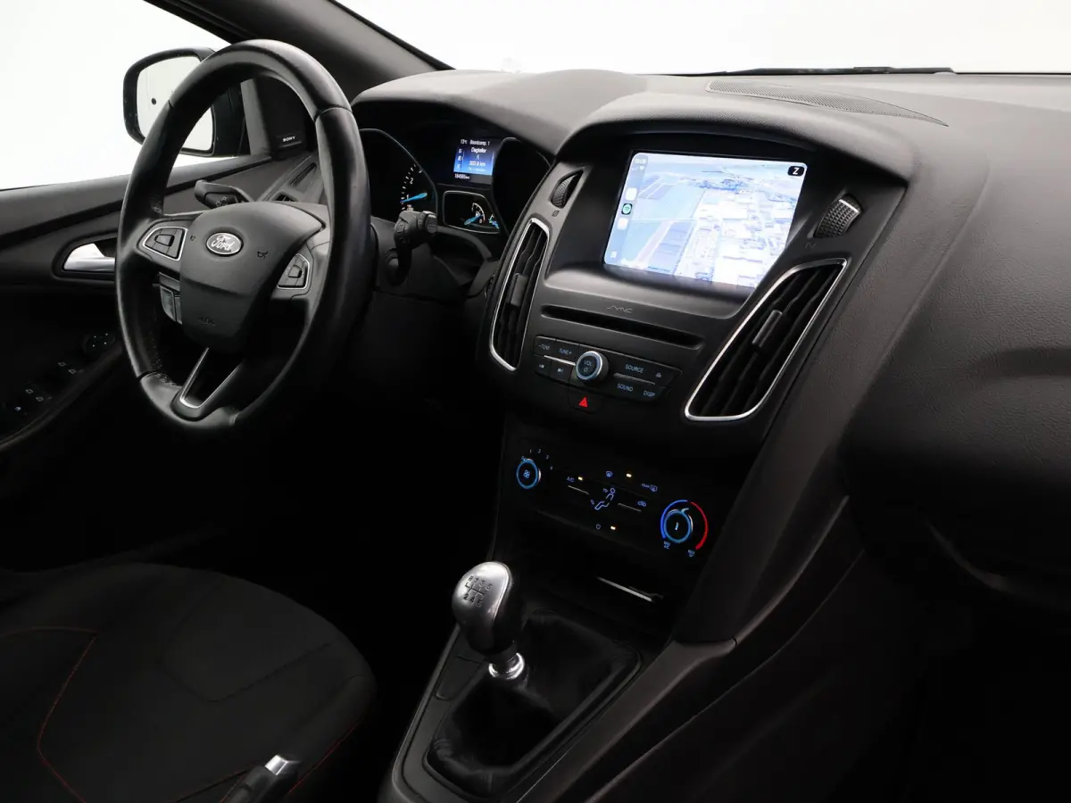 1.5 ECOBOOST 182 PK ST-LINE + SONY AUDIO | APPLE CARPLAY | PRIVACY | CRUISE