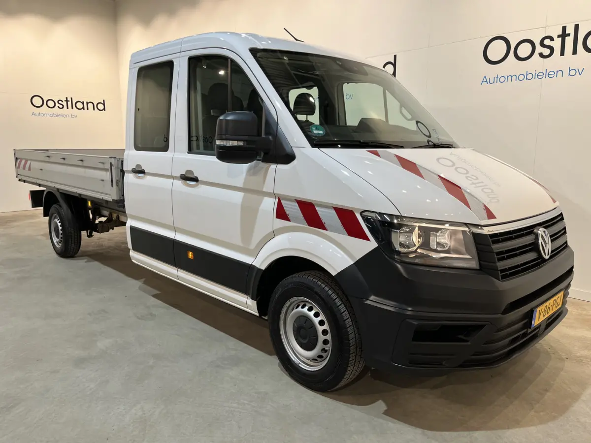 35 2.0 TDI L4 DC Dubbel Cabine RWD 140 PK Open Laadbak / Euro 6 / Trekhaak 3.000 KG / Airco / Camera / CarPlay / Navigatie