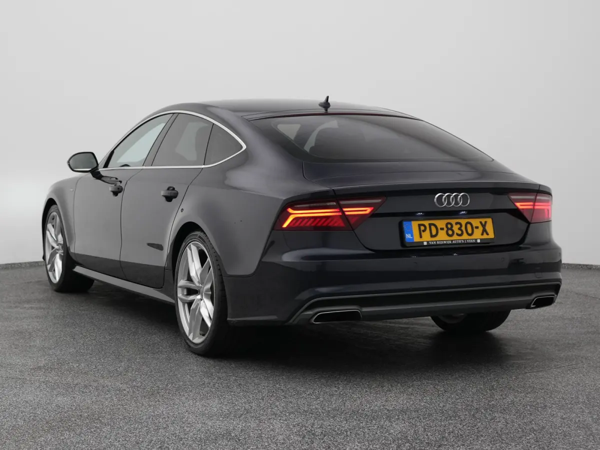 1.8 TFSi S-Line Edition | NAVI | STOELVERWARMING