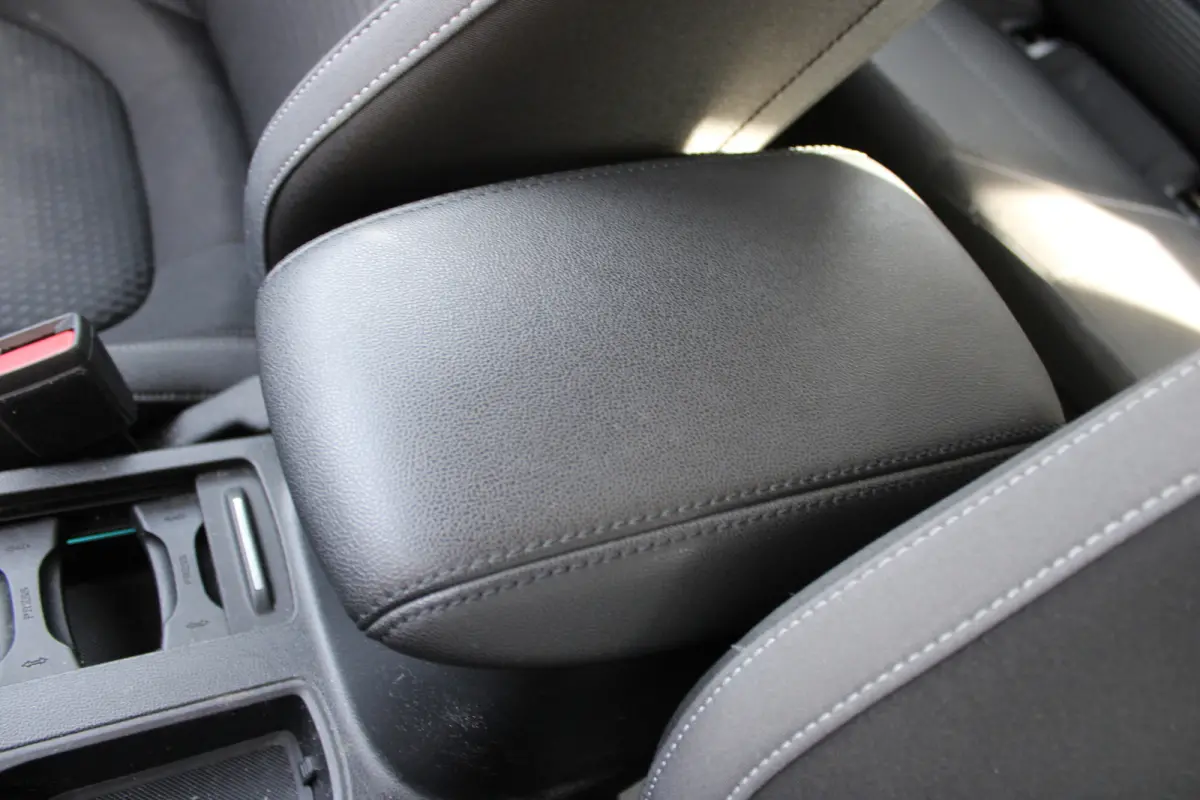 1.0 EcoBoost trekhaak,navi,ecc