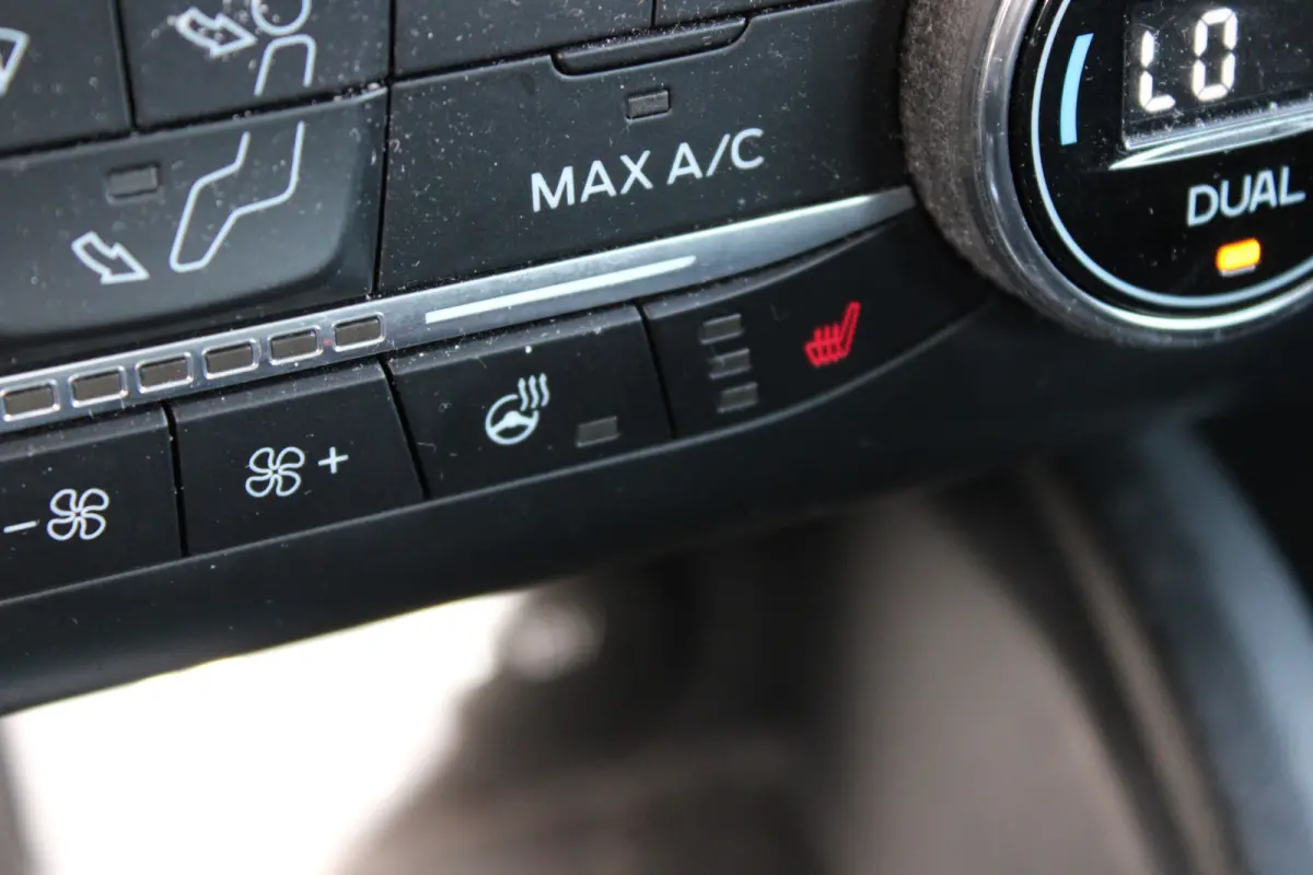 1.0 EcoBoost trekhaak,navi,ecc