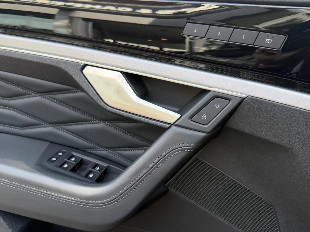 3.0 TSi eHybrid 4MOTION trekhaak Full option