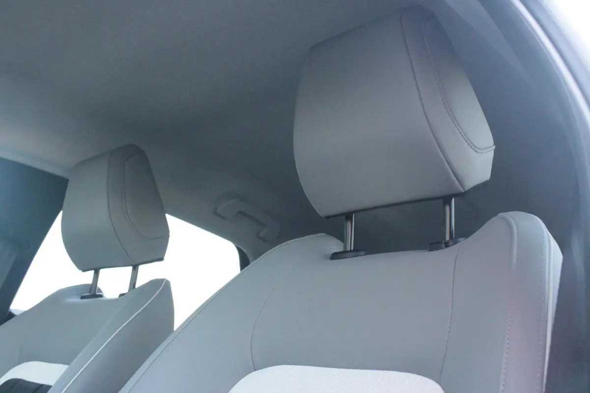 C4 1.2 HYbrid 145PK MAX | HEAD UP DISPLAY | CAMERA VOOR + ACHTER | NAVIGATIE | DRAADLOZE TELEFOONLADER | FULL LED KOPLAMPEN | DRAADLOZE APPLE CARPLAY/ANDROID AUTO | 18" LICHTMETALEN VELGEN |