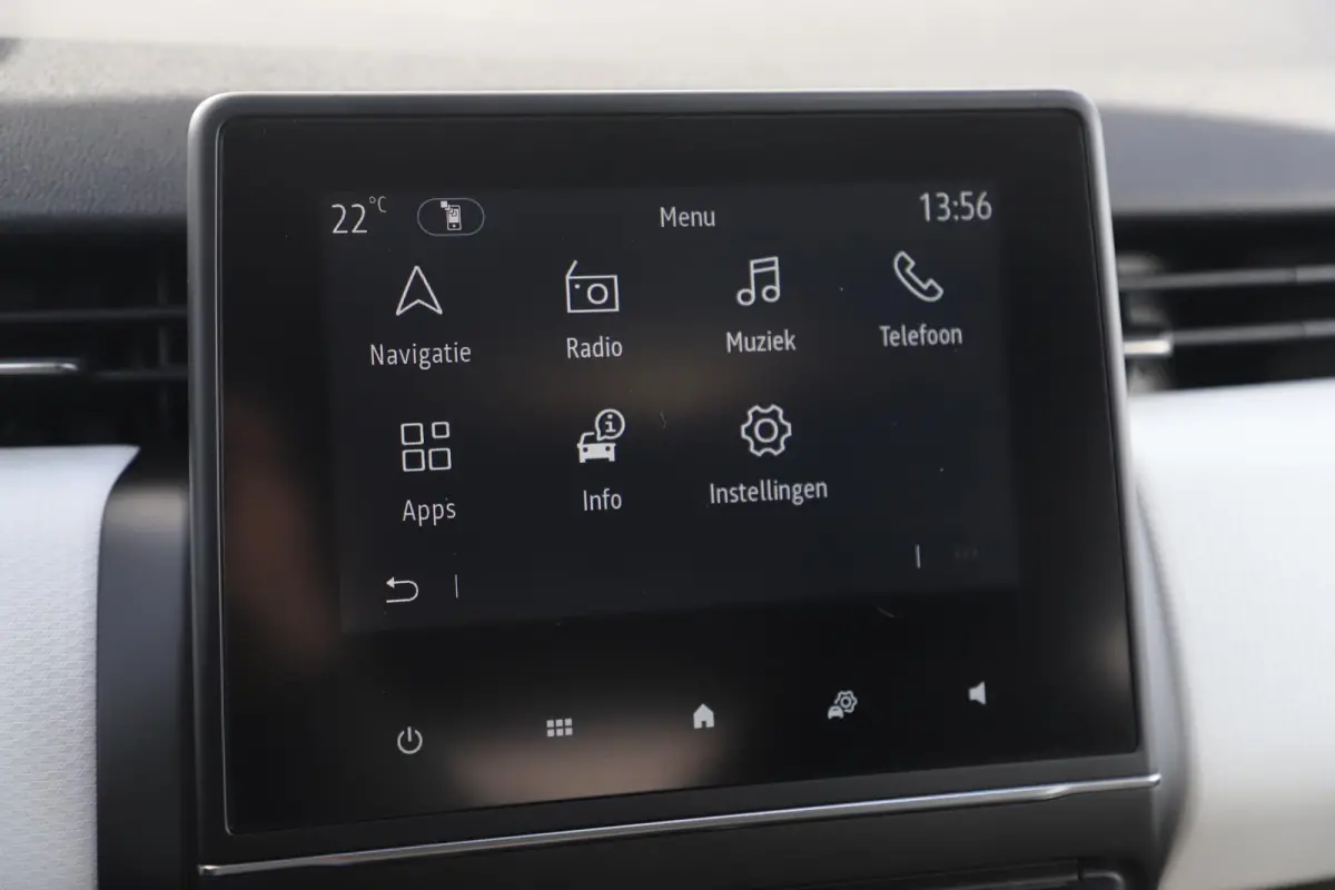 1.0 TCe 90 Evolution 15 inch LMV Navigatie Achteruitrijcamera Carplay Android Airco Cruise Control LED Rijstrooksensor Parkeersensor