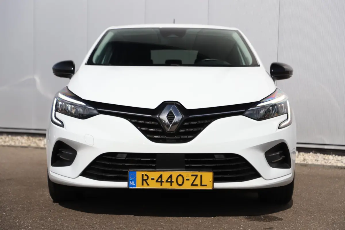 1.0 TCe 90 Evolution 15 inch LMV Navigatie Achteruitrijcamera Carplay Android Airco Cruise Control LED Rijstrooksensor Parkeersensor