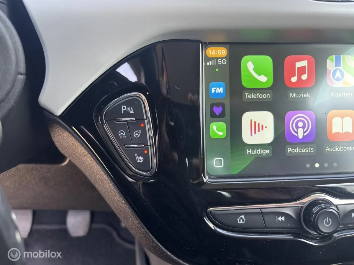 1.4 PDC Carplay Sterrenhemel Stoel/Stuurverwarming