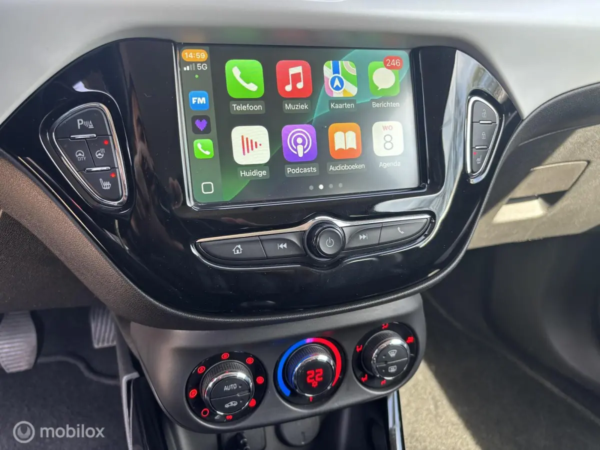1.4 PDC Carplay Sterrenhemel Stoel/Stuurverwarming