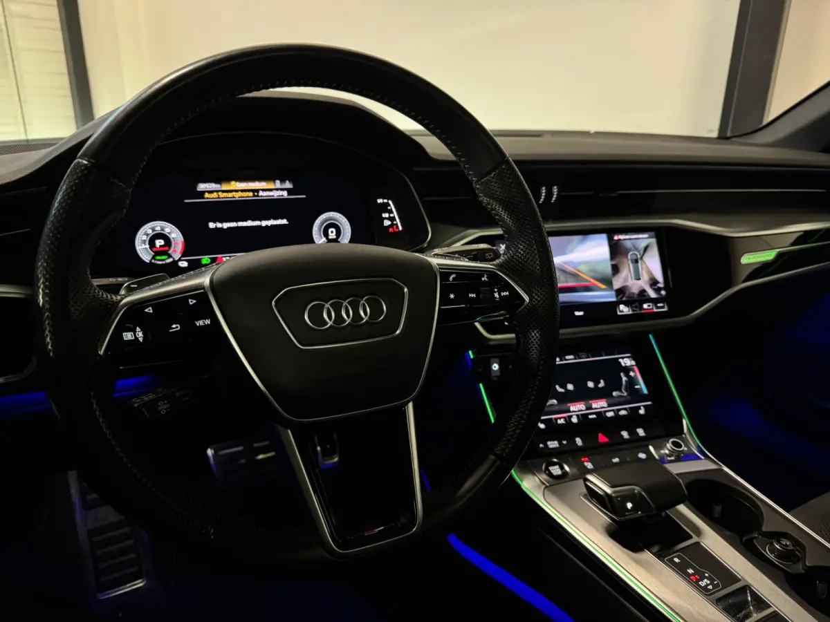 55 TFSI e quattro Competition PANO KEYLESS S-LINE
